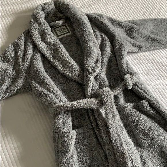 COPY - Denver Hayes Women’s Long Robe NWOT - Picture 3 of 5